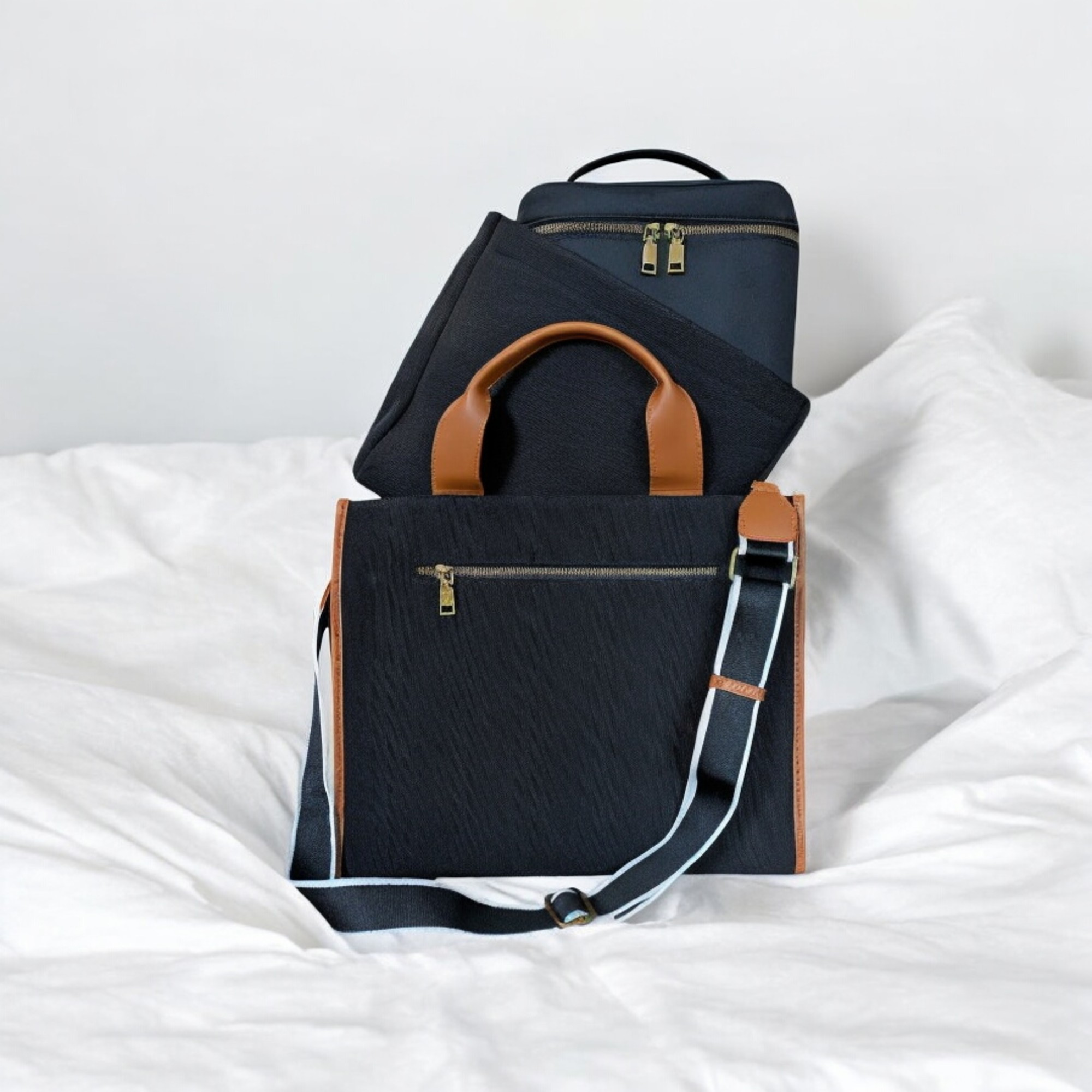 Totezee Black & Brown